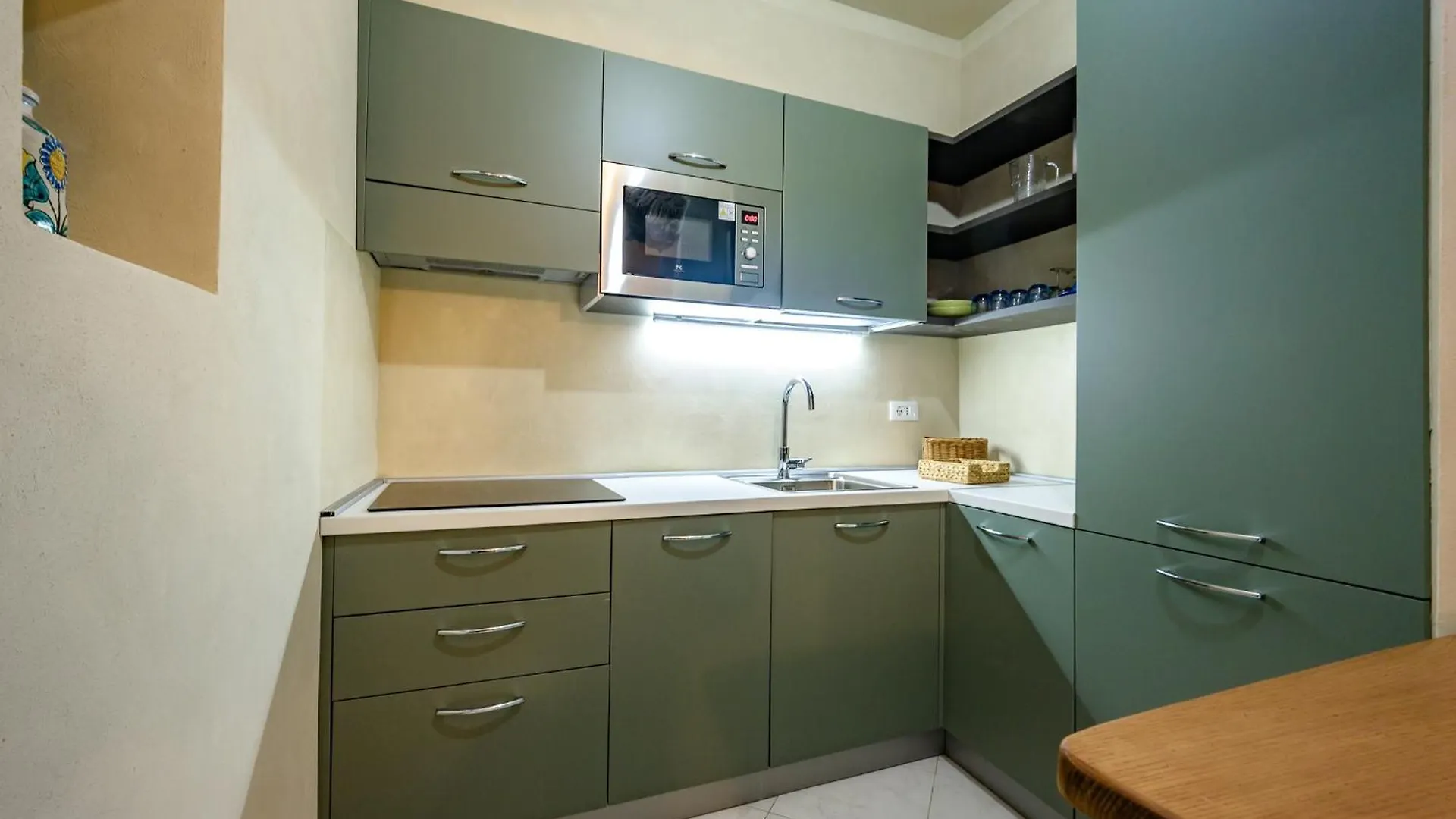 Apartment Maison Particulier Genoa